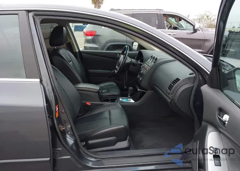 2009 Nissan Altima 2.5 S z USA, uszkodzony, nr VIN 1N4AL21E09N552895